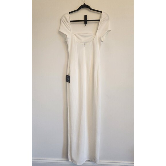 Lulu's Elegant White Wedding Dress - Picture 7 of 10